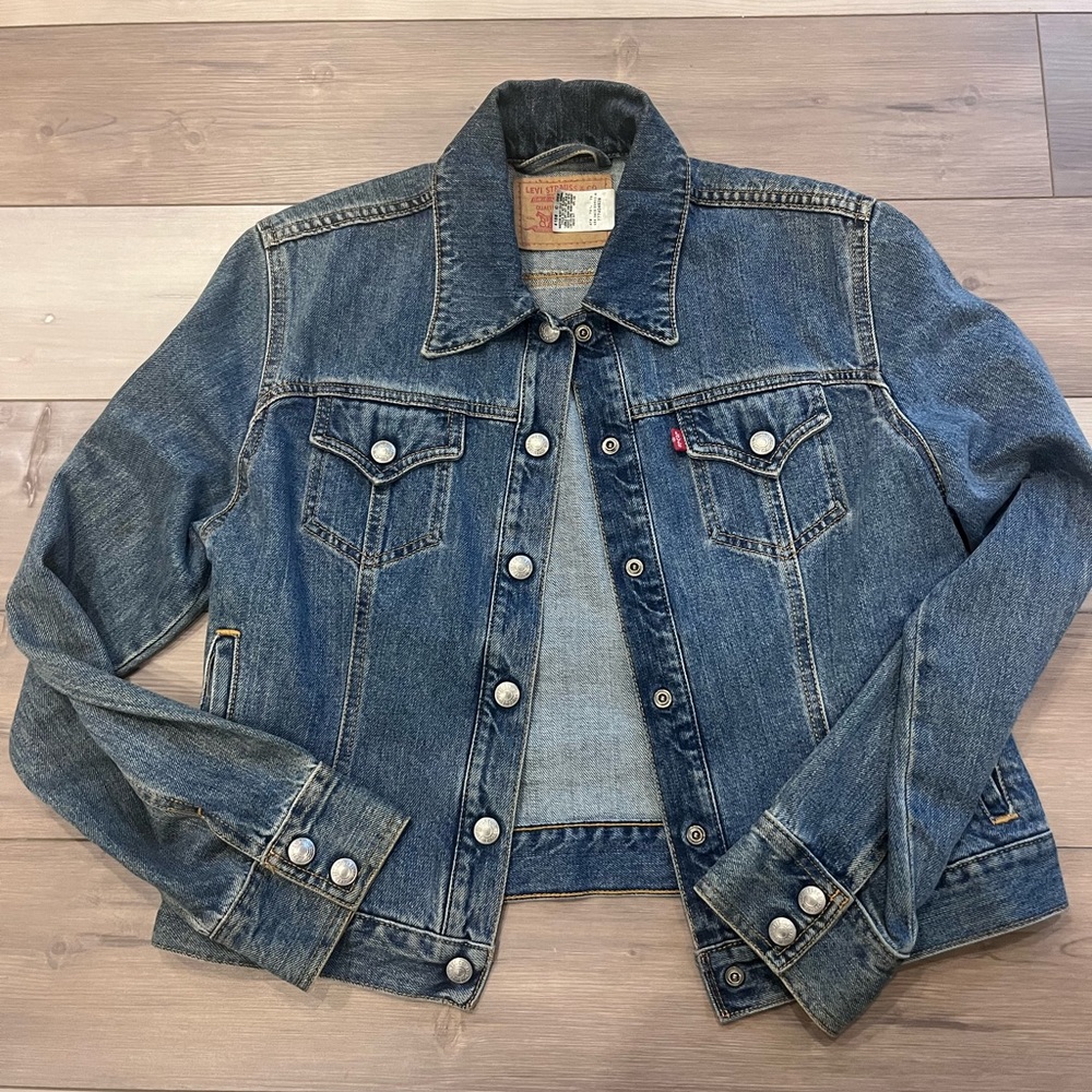 Levi stratus denim jacket Lg